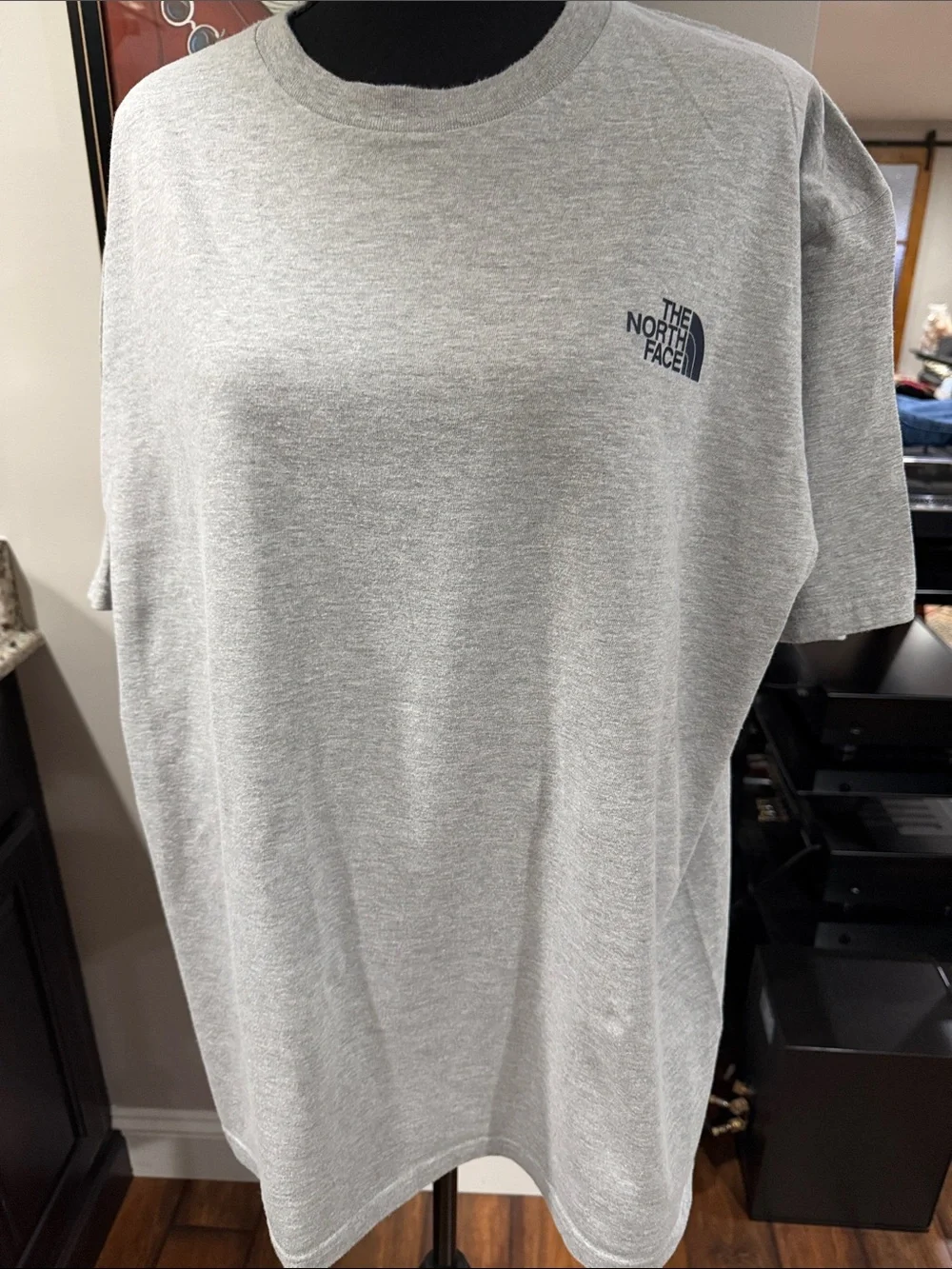 The North Face Men's Short-Sleeve Crew Tee — Sz. XL Light Gray with Navy Logo